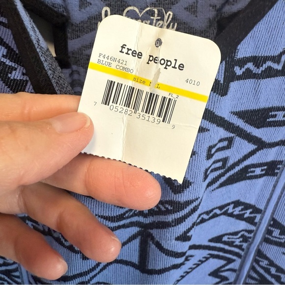 NWT FREE PEOPLE Blue Combo Stretchy Knit Body Con Aztec Dress! M/L Medium NEW - Picture 5 of 8